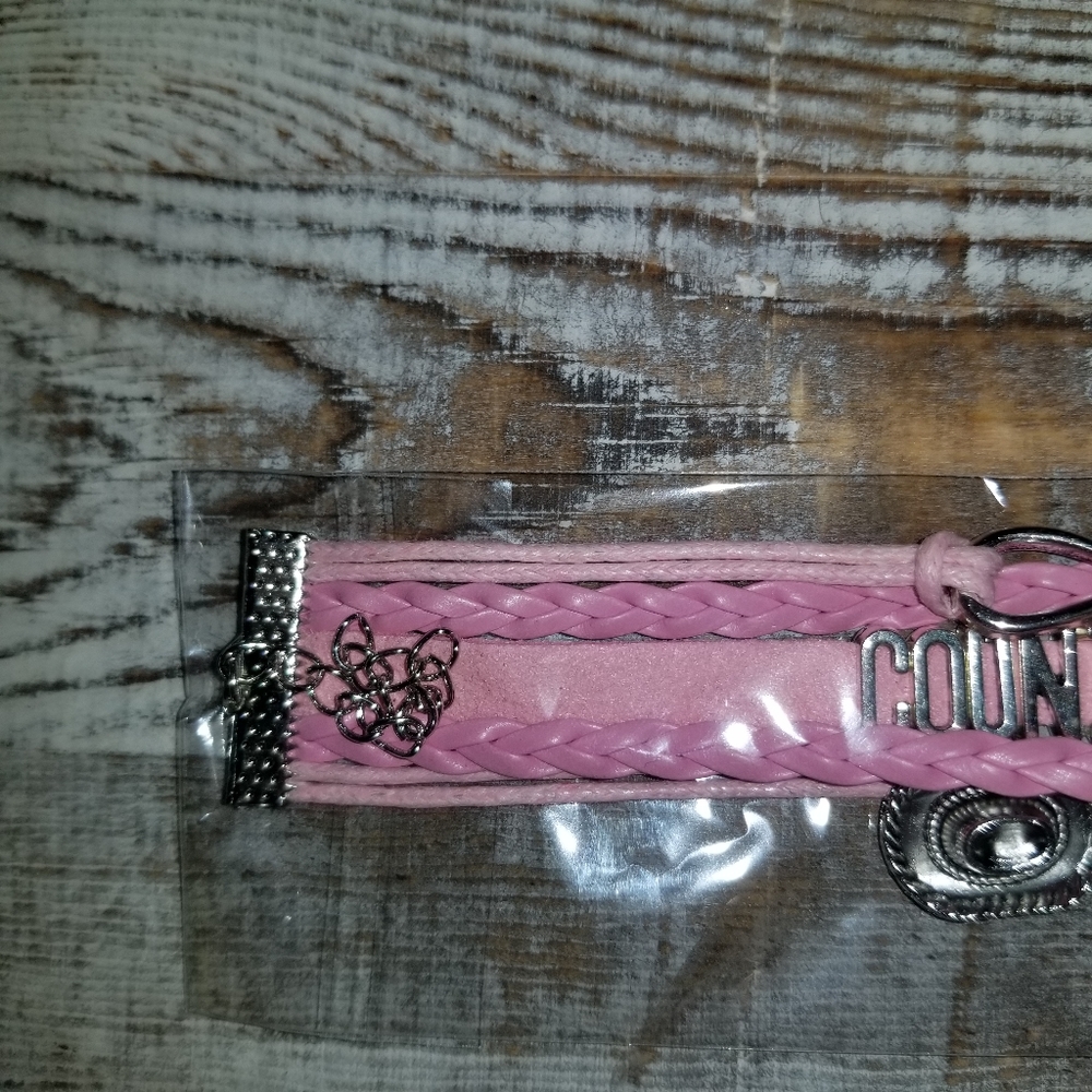 Love Country Girl Bracelet in pink - Picture 6 of 6